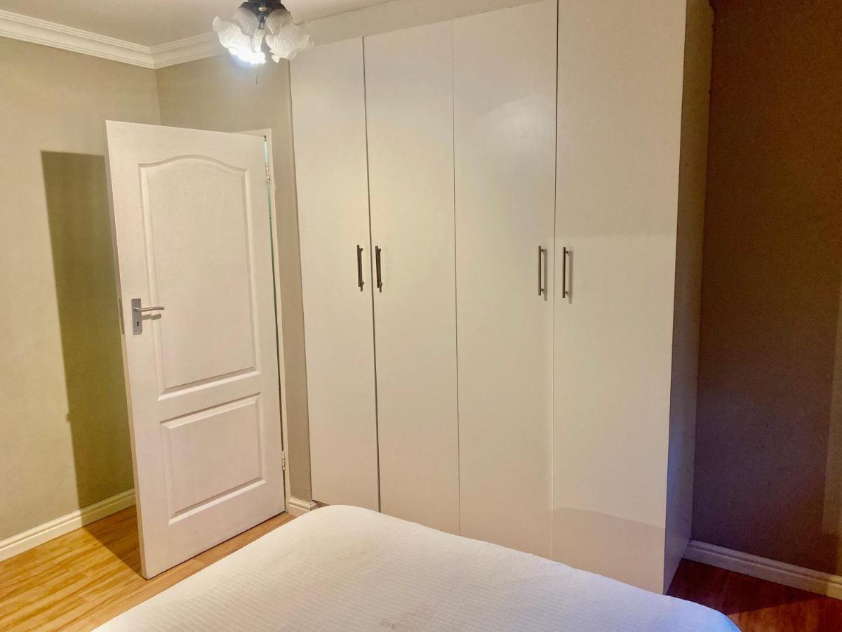 קייפטאון Beautiful Apartment In Century City מראה חיצוני תמונה